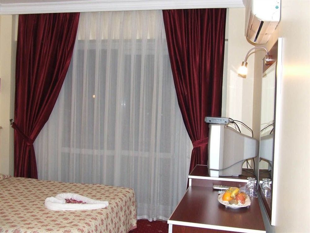 Metropolis Hotell Torbalı Eksteriør bilde