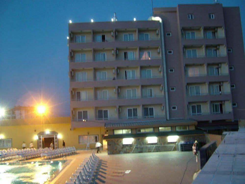 Metropolis Hotell Torbalı Eksteriør bilde
