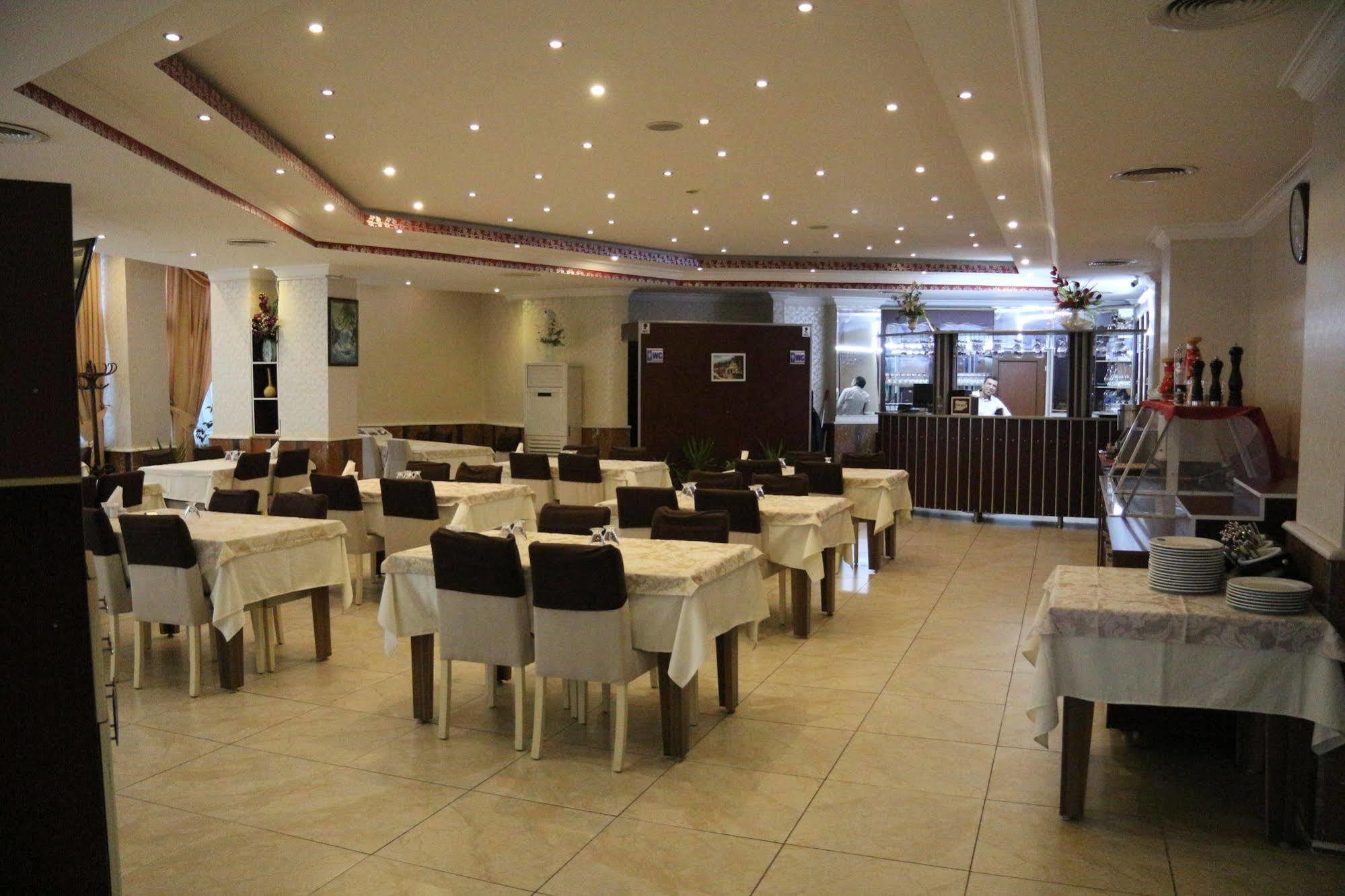 Metropolis Hotell Torbalı Eksteriør bilde